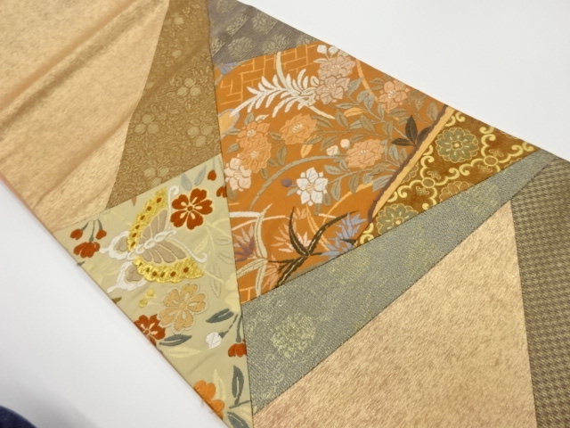 リサイクル　切り嵌め蝶に草花模様織出し袋帯